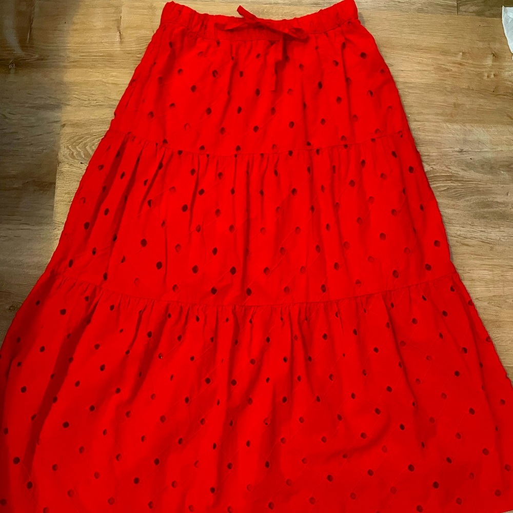 Tiered maxi skirt, size M